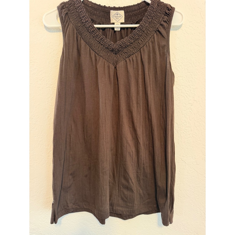 St. Johns Bay Brown Smocked V-Neck Sleeveless Top L Cotton Blend Jersey